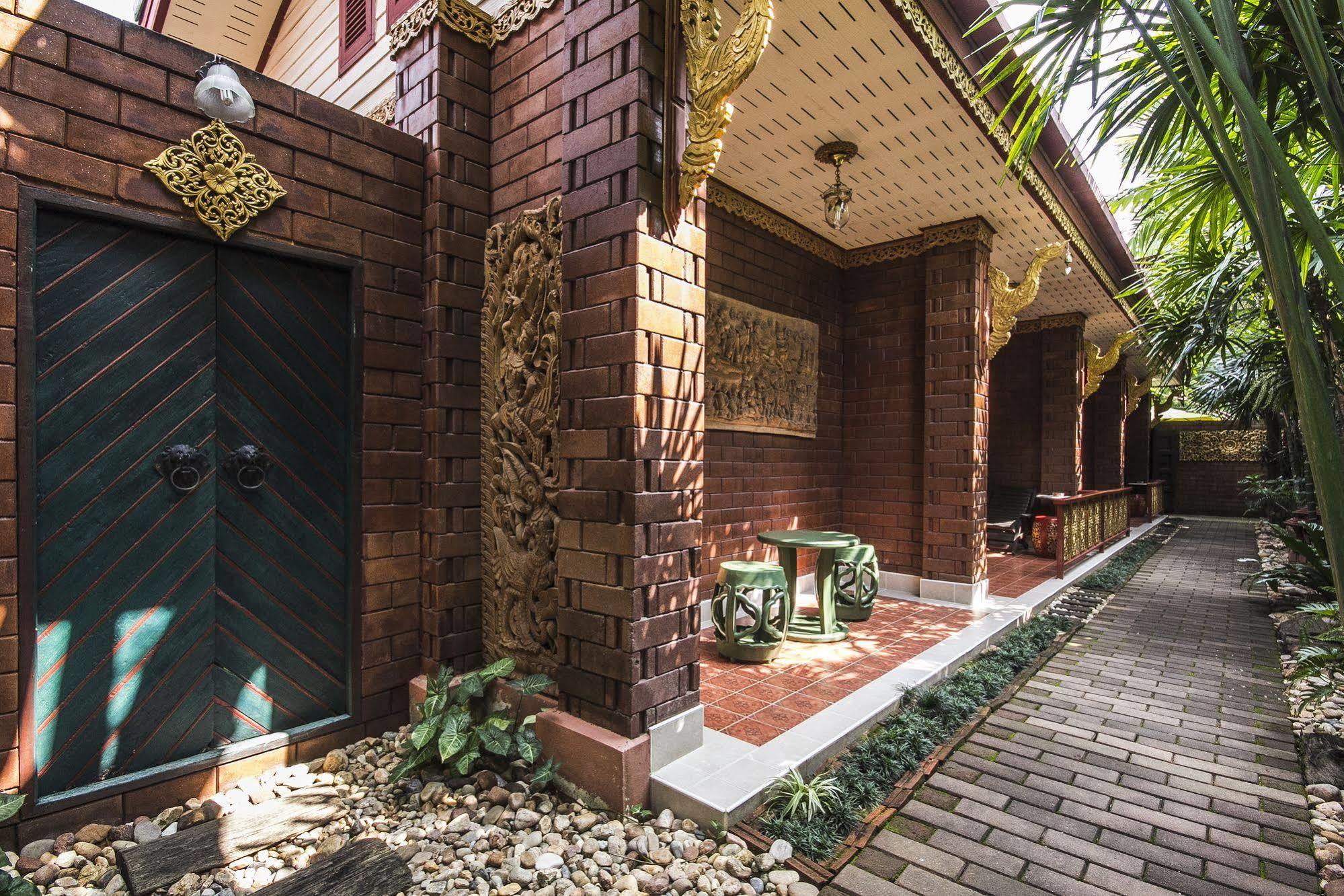 Irawadee Resort Mae Sot Exterior foto