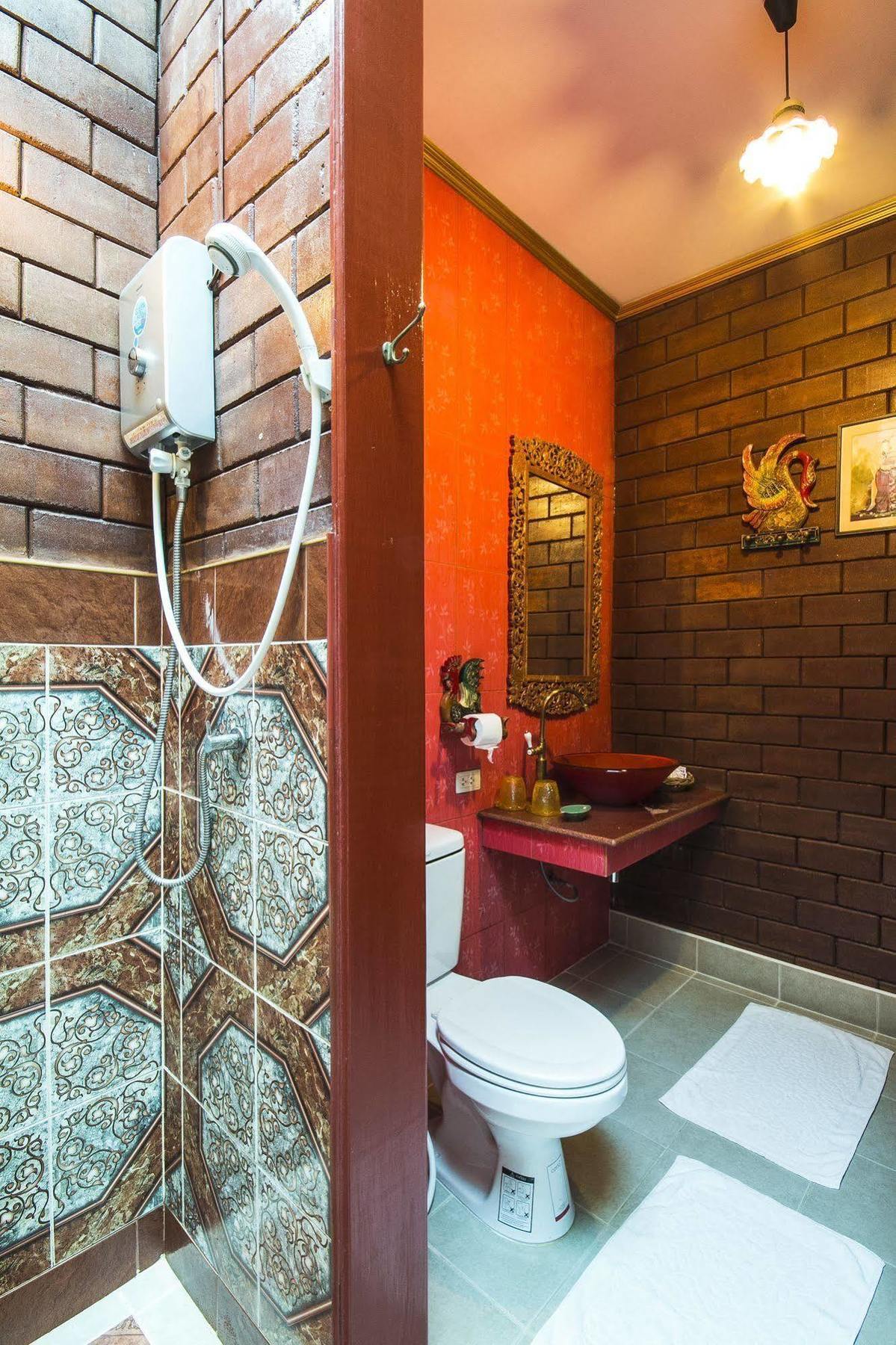 Irawadee Resort Mae Sot Exterior foto